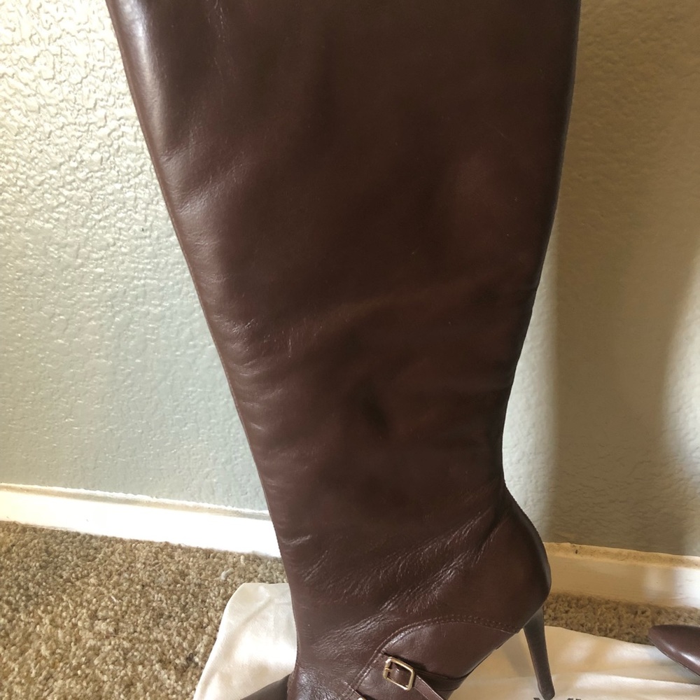 Boots - Picture 2 of 5